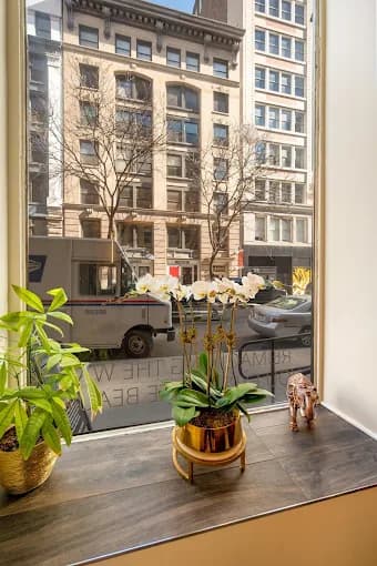View from the studio onto West 24th Street in Chelsea / Flatiron, NYC
